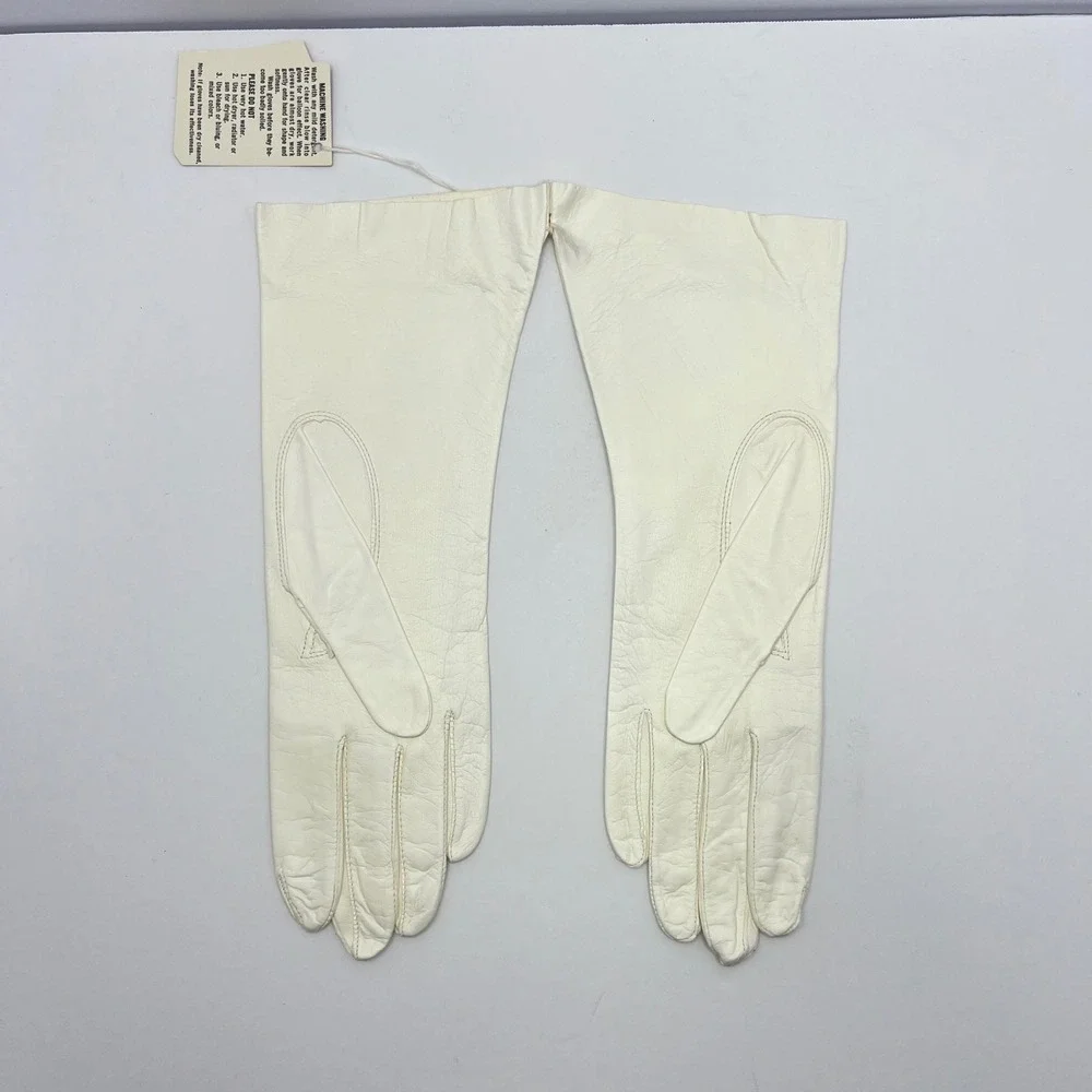 Fownes White Leather Gloves Womens 7.5 Opera Length NOS Vintage Washable Formal